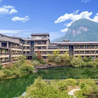 Fanjing Cloud Villa Hotel Hotels near Taiping River