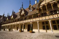 Au Petit Saint Jean