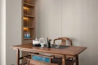 Yichen Hotel - business