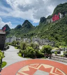 Bama Longtai Hotel（Longevity Village Branch） - 2-Star
