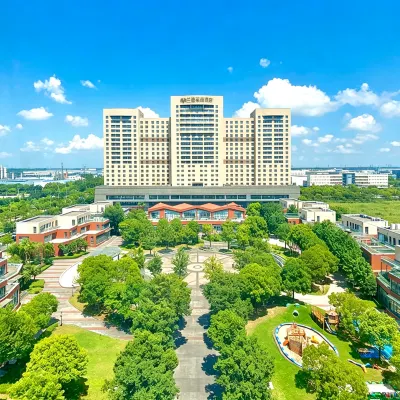 Rhine Hotel Hotels near Chengbeihe Wetland Park