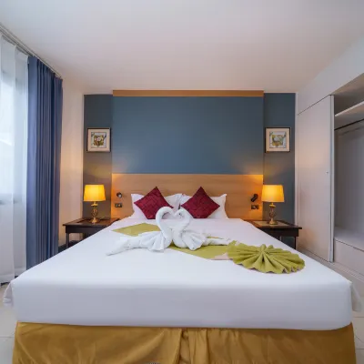 Sino House Patong Отели рядом с достопримечательностью «Стадион для бокса Бангла»
