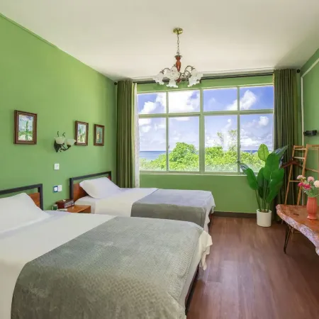 Weizhou Island Flying House Adventure Scenic Apartment