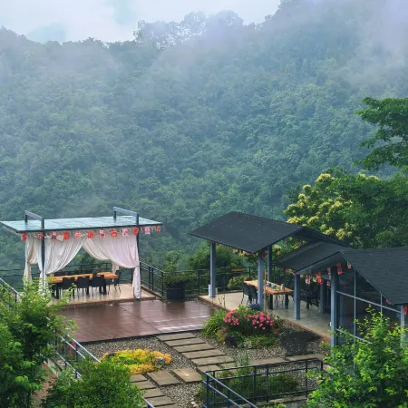 Yulin Qingshan Residence