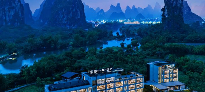 Julong Town Resort Hotel (Yulong River Store, Shili Gallery, Yangshuo) Hotels in Yangshuo