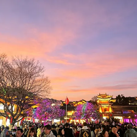 Xichen • Holiday | Chinese Waterfall Scenic Cultural Boutique Stay