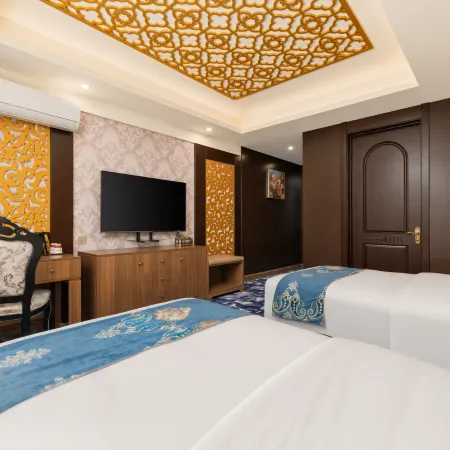 Fairyland Hotel (Muping Jinbu Street)