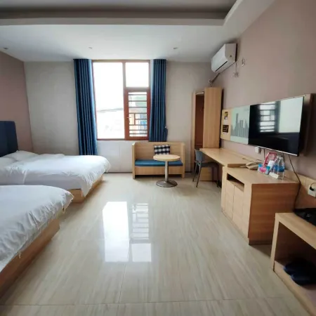 Manjun Holiday Hotel