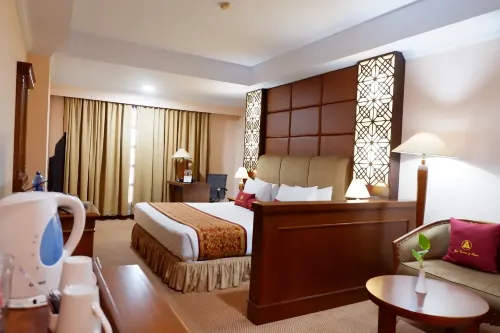 Abadi Hotel Convention Center - piscina