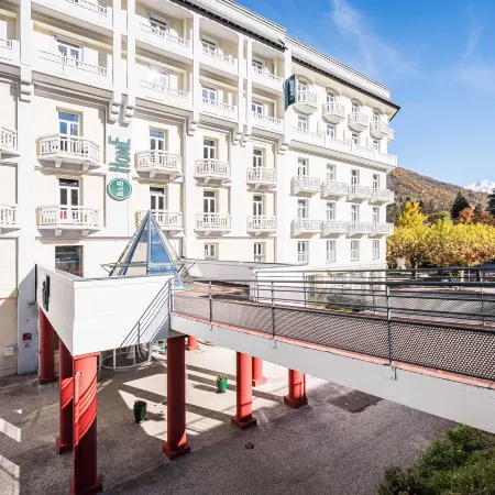 B&B HOME Brides-les-Bains Les 3 Vallées