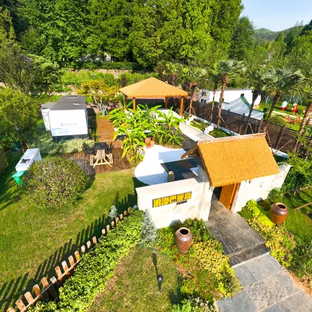 Wuhu Road Ju Ma Ren Temple campsite