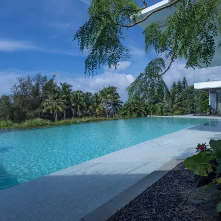 Hainan Annantha Sea Cliff Resort