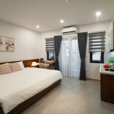 Balcony Studio l 10 Min to West Lake โรงแรมใกล้สุสานลุงโฮ
