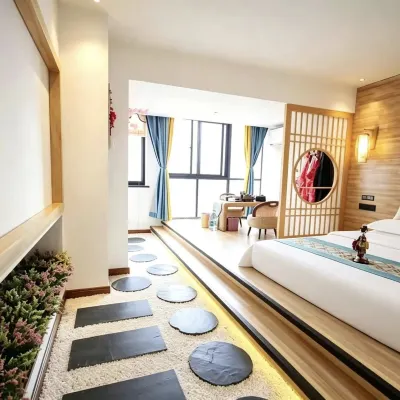 Xi'an Qingheju Boutique Homestay (Fengcheng 5th Road Subway Station) 웨이양 주변 호텔