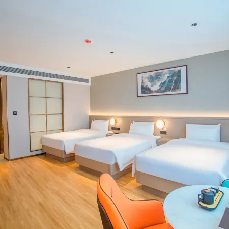 Yunshang Siji Hotel (LaiShui Yeshanpo Baihugua Scenic Spot)