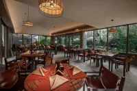 Xiaoyin Cuiweiyang Resort - 5-Star