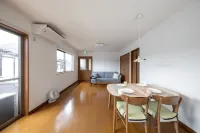 Dazaifu Tenmangu 5-min walk・Conv. store 1 min｜Quiet residential flat｜2-5 guests, free parking - Park Yeri