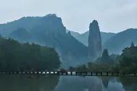 Jinyun Yichu Vacation Apartment - غرفة مطلة على الجبل