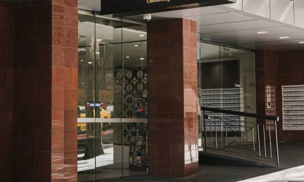 Oaks Sydney Castlereagh Suites