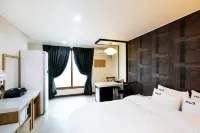 White Tourist Hotel - breakfast