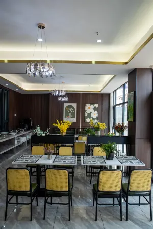 Phil Blue Hotel Busan Отели в г. Эшань