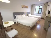 HanTing Hotel (Qiandao Lake Yintai Plaza)