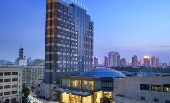 Sofitel Zhengzhou International Hotel