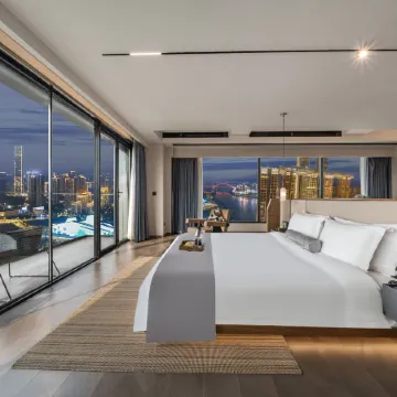 Tianya · Wuxi High Altitude river Garden Resort Hotel (Jiefangbei Raffles Store)