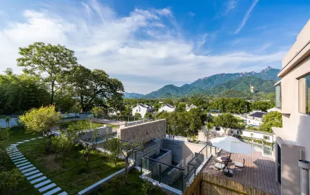 Jiuhua Mountain Youjian ∙ Furongli Homestay Отели рядом с достопримечательностью «Zhiyuan Chenxi»