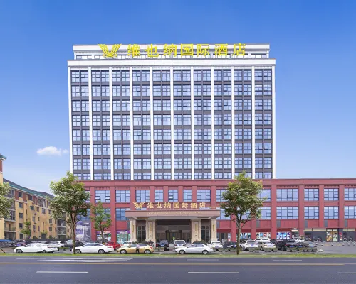 Vienna International Hotel (Linli Sijihong) فنادق في لينلي