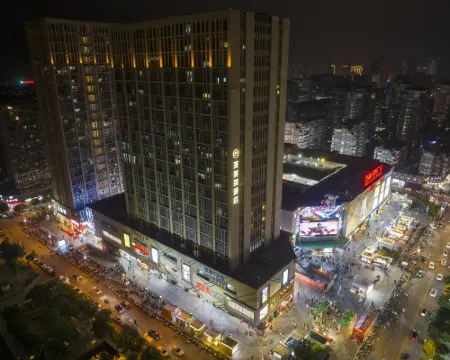 โรงแรมไลค์ มัช (สาขา เหลียนเจียง ว่านเจีย ซิตี้ พลาซ่า) โรงแรมในเหลียนเจียง