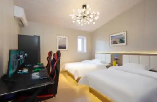 VLAN Future E-Sports Hotel (Qingdao May Fourth Square Olympic Sailing Center)