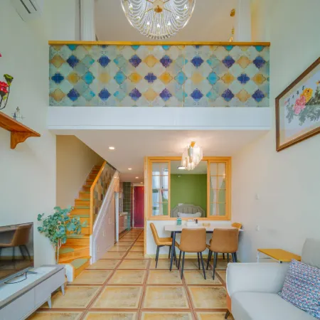Ocean View loft Hotel Donggang International Mansion (Venice Watertown Branch, Dalian) โรงแรมในต้าเหลียน