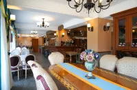 Qingcheng Yinxiang Villa（Hot spring & Fitness）