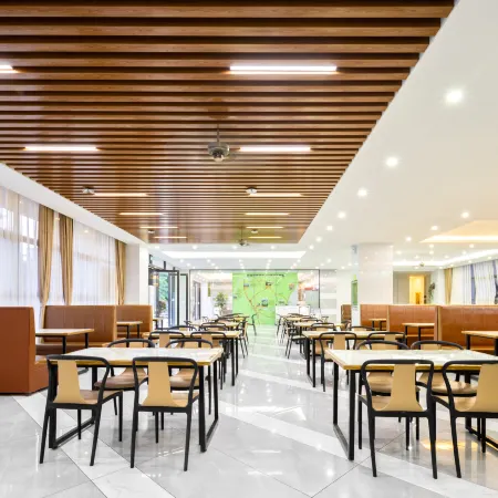 GreenTree Inn (Qionghai Boao High-speed Railway Station)