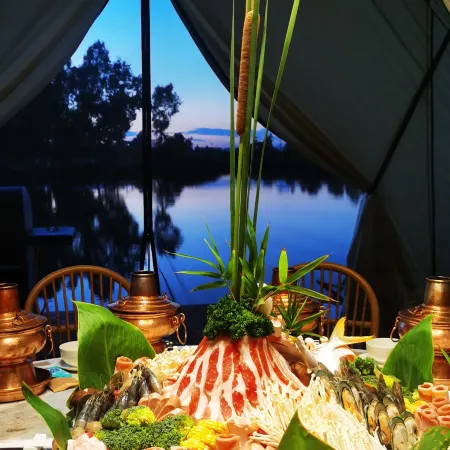 Water Tent Hotel