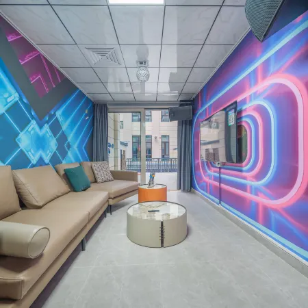 Longmen Nankunshan Baiyingju Holiday Homestay