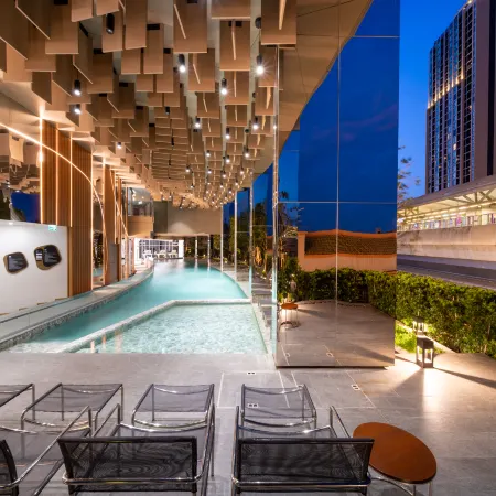 Oakwood Suites Tiwanon Bangkok