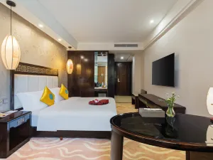 Caston Huanglong Hotel
