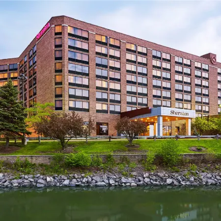 Sheraton Lisle Naperville Hotel