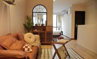 Qijiangban B&B (Huangnipound Subway Station Bauhinia Square)