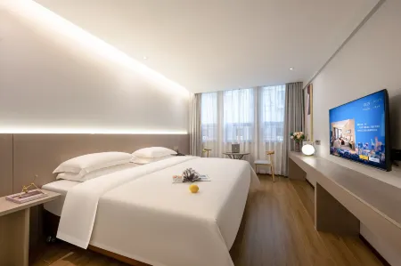 Woqu Serviced Apartment Hotel (Hongling Subway Station)