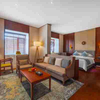 Puyue Phoenix Hotel Rooms