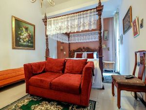 Buminanienie Guesthouse Bandung