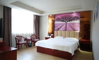 Yangxian Jinding Business Hotel