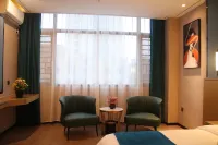 贛州儷城飯店（南康傢俱城店） 贛州城市客廳附近的飯店