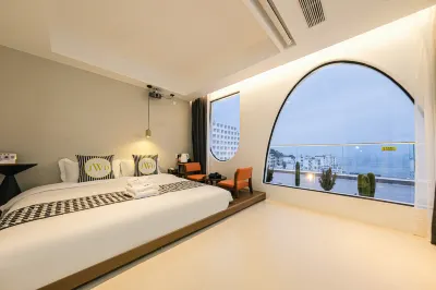 Xiapu Lipowan Homestay (Sansha Dongbi Branch) Huazhu Sunrise No. 1 Viewing Point 주변 호텔