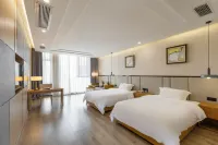 Guanghan Shuilinglong Lakeside Resort Hotel (Yijiaheba Scenic Area) - balcony