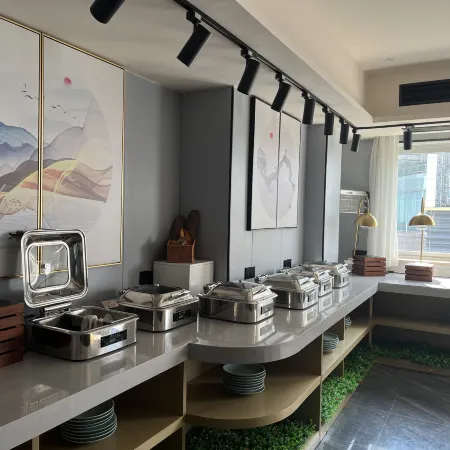 Whale Wars E-sports Hotel (Yuyao Government Store)