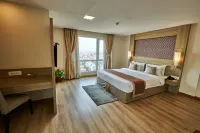 Hotel Crowne Imperial